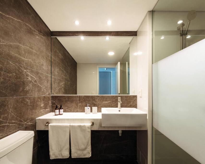 Moderno Apartamento Punta Carretas Montevideu Exterior foto